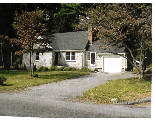 Unit for sale at 151 Prospect St, Shrewsbury, MA 01545
