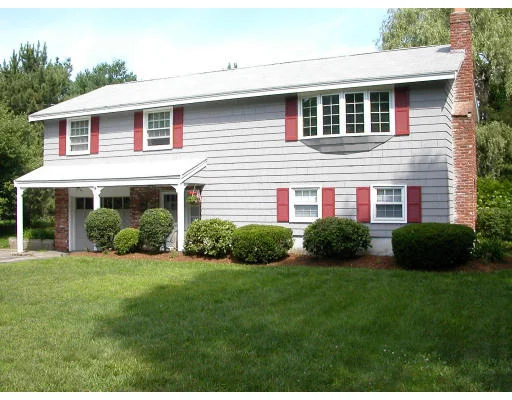 Unit for sale at 9 Pondview Drive, Acton, MA 01720