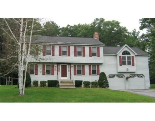 Unit for sale at 54 Moore St, Chelmsford, MA 01824