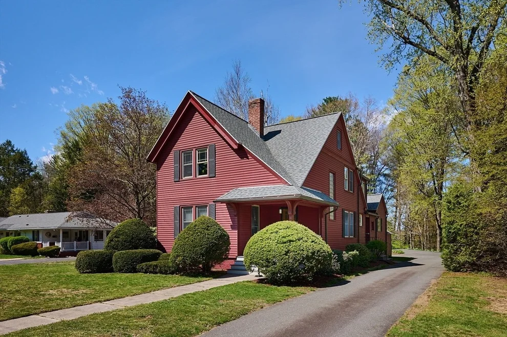 Unit for sale at 11 Glendale St, Easthampton, MA 01027