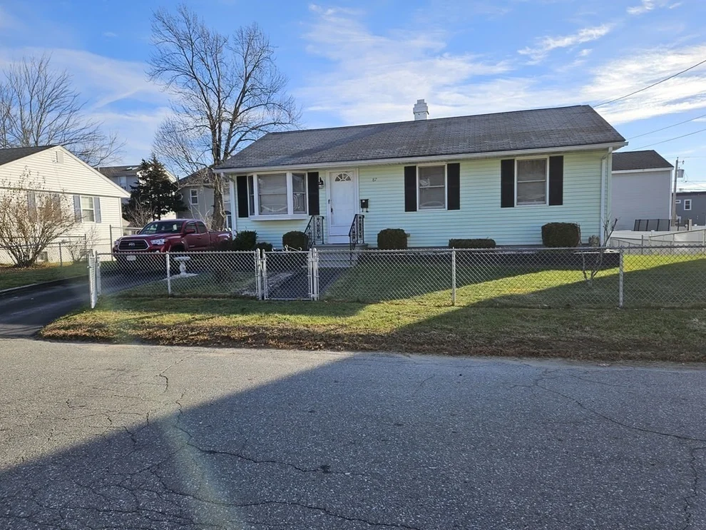 Unit for sale at 87 New York, Lowell, MA 01854