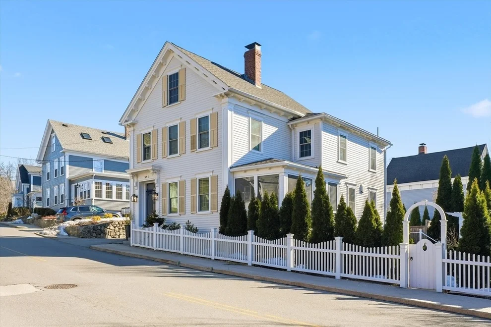 Unit for sale at 1 Rocky Hill, Amesbury, MA 01913