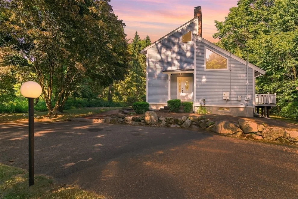Unit for sale at 89 Poquanticut Ave, Easton, MA 02356