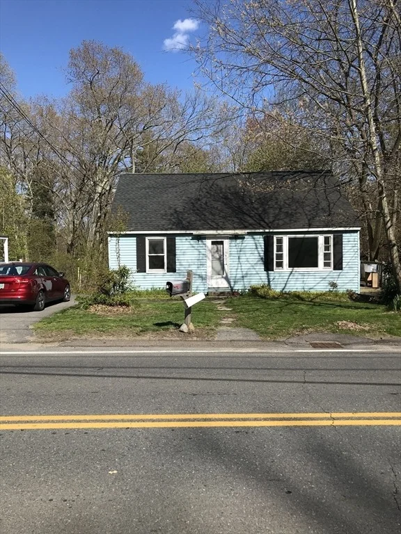 Unit for sale at 30 Millville St, Salem, NH 03079