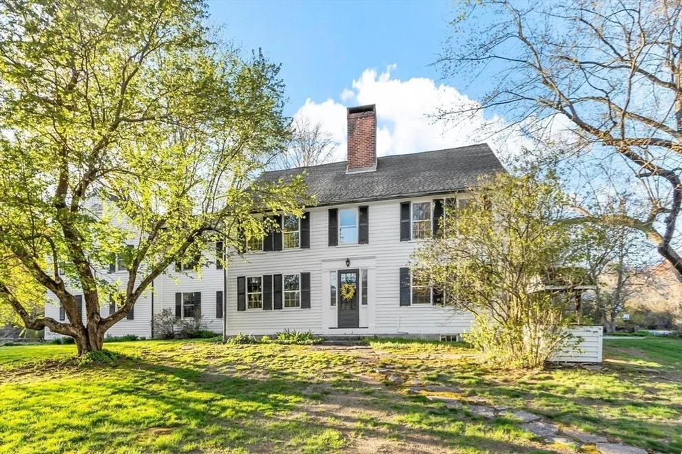 Unit for sale at 322 West St, Carlisle, MA 01741