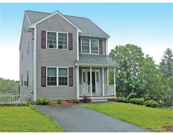 Unit for sale at 3 Overlook Rd, Waltham, MA 02451