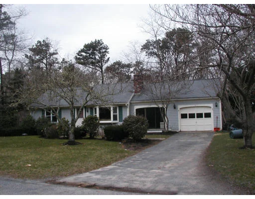 Unit for sale at 14 Deveau Ln, Yarmouth, MA 02675