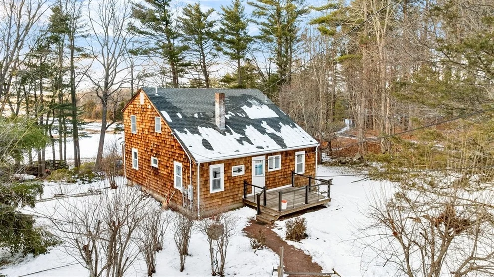 Unit for sale at 24 Lufkin St, Essex, MA 01929
