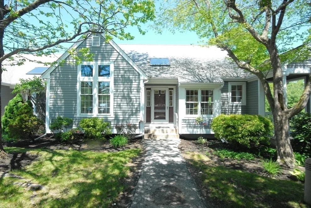 Unit for sale at 125 Audubon Dr, Acton, MA 01720