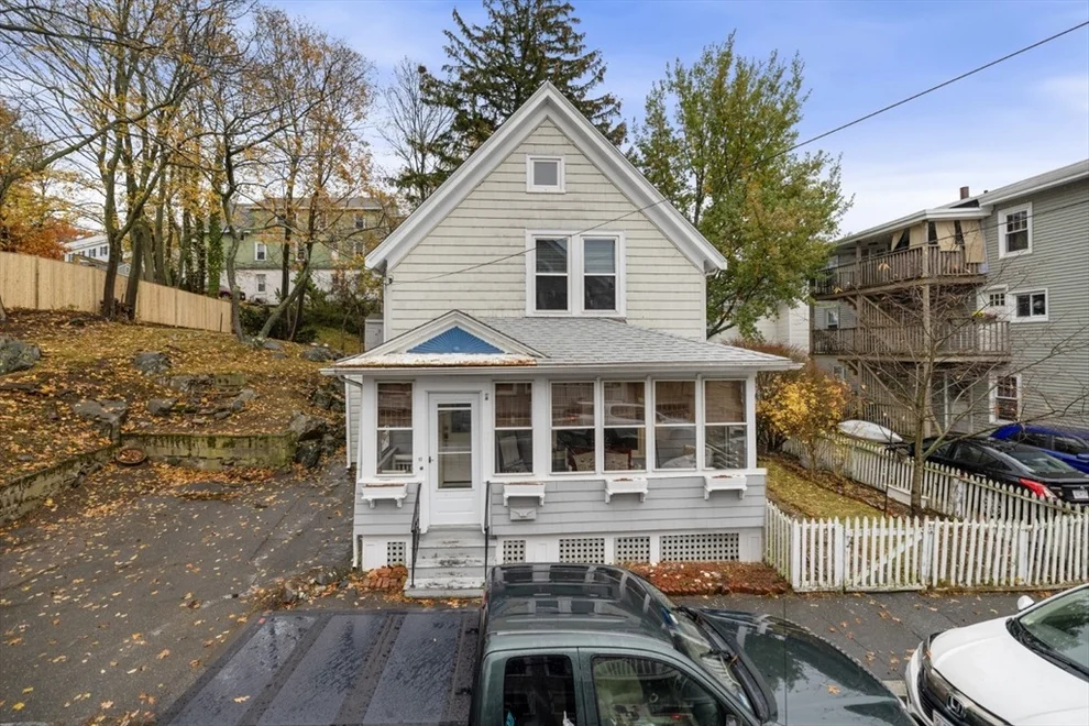 Unit for sale at 17 Cliff St, Salem, MA 01970
