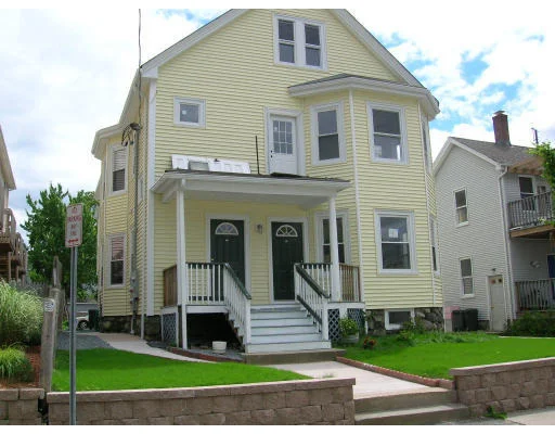 Unit for sale at 39 Chestnut St, Waltham, MA 02453