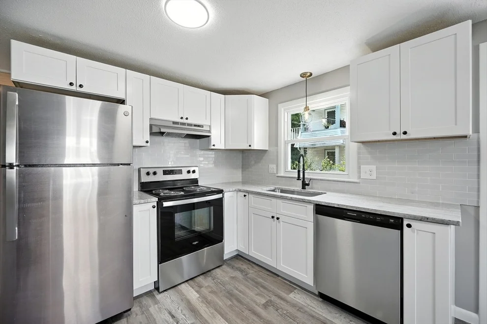 Unit for sale at 55 Governor St, Springfield, MA 01104