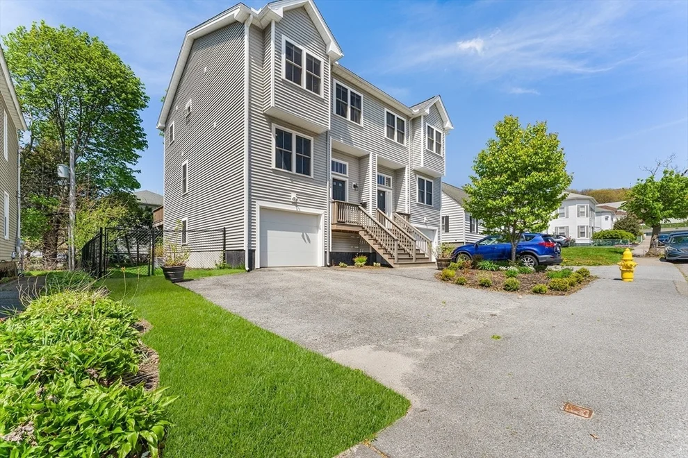Unit for sale at 13-A Prentice St, Worcester, MA 01604