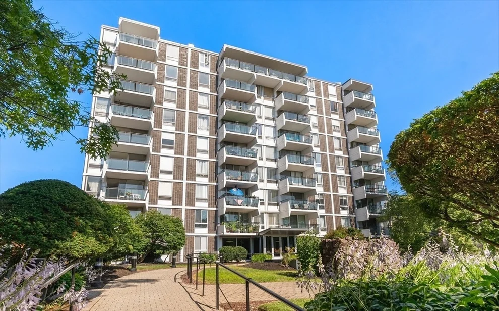 Unit for sale at 60 Babcock St, Brookline, MA 02446