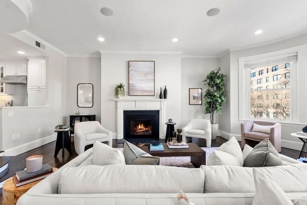 Unit for sale at 285 Beacon Street, Boston, MA 02116
