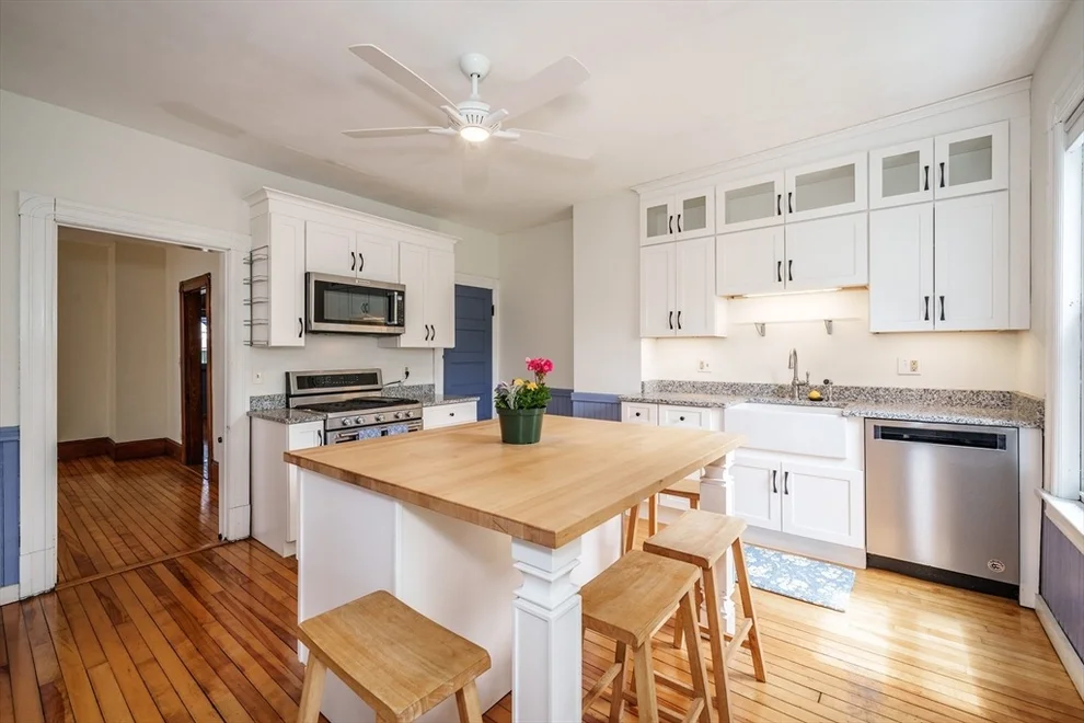 Unit for sale at 52 Ward Ave, Easthampton, MA 01027