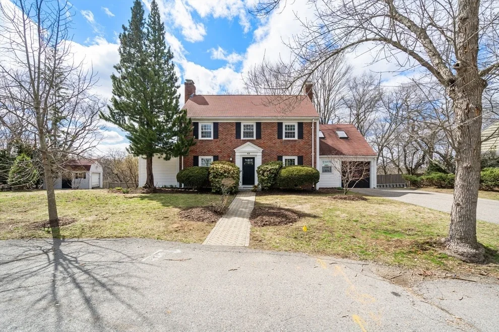 Unit for sale at 43 Palmer Rd, Newton, MA 02468