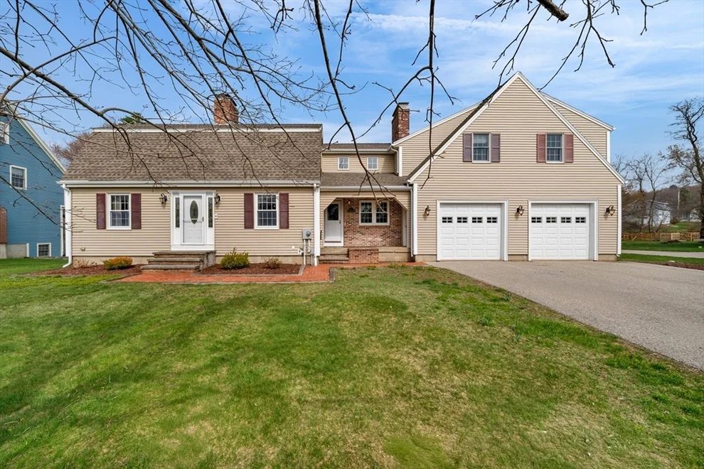 Unit for sale at 10 Cote St, Amesbury, MA 01913