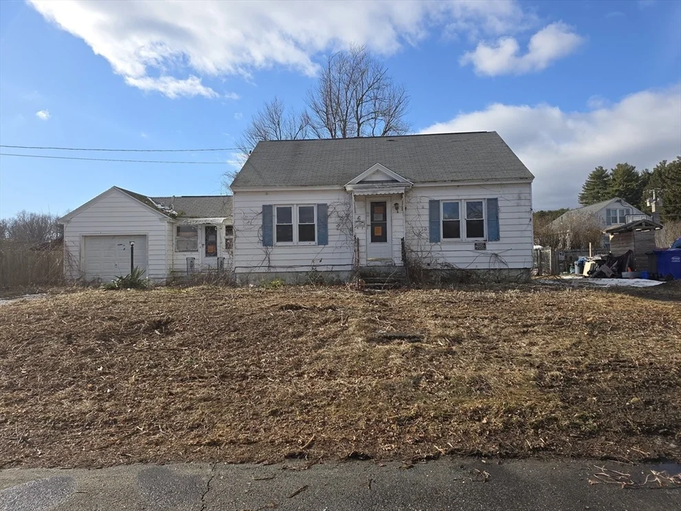 Unit for sale at 6 Barker St, Palmer, MA 01080
