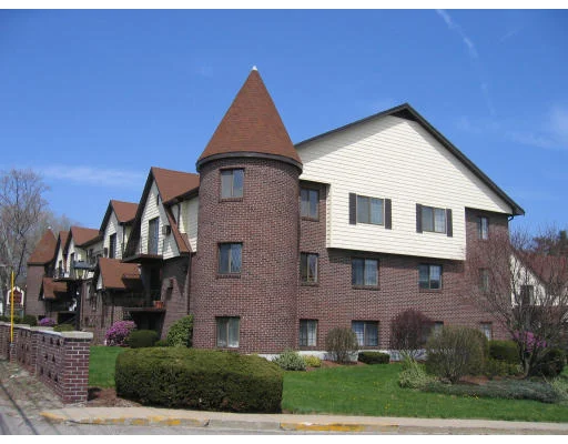 Unit for sale at 7 Royal Crest, Randolph, MA 02368