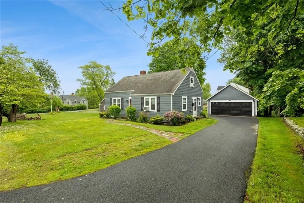 Unit for sale at 89 School St, Middleboro, MA 02346