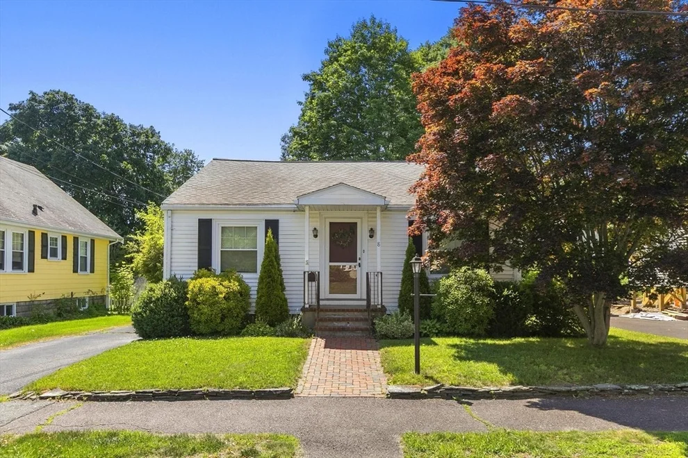 Unit for sale at 8 Ames Street, Wakefield, MA 01880