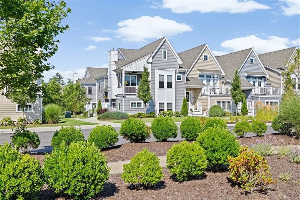 Unit for sale at 21 Daisy Ln, Plymouth, MA 02360