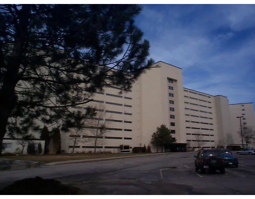 Unit for sale at 100 Cove Way, Quincy, MA 02169