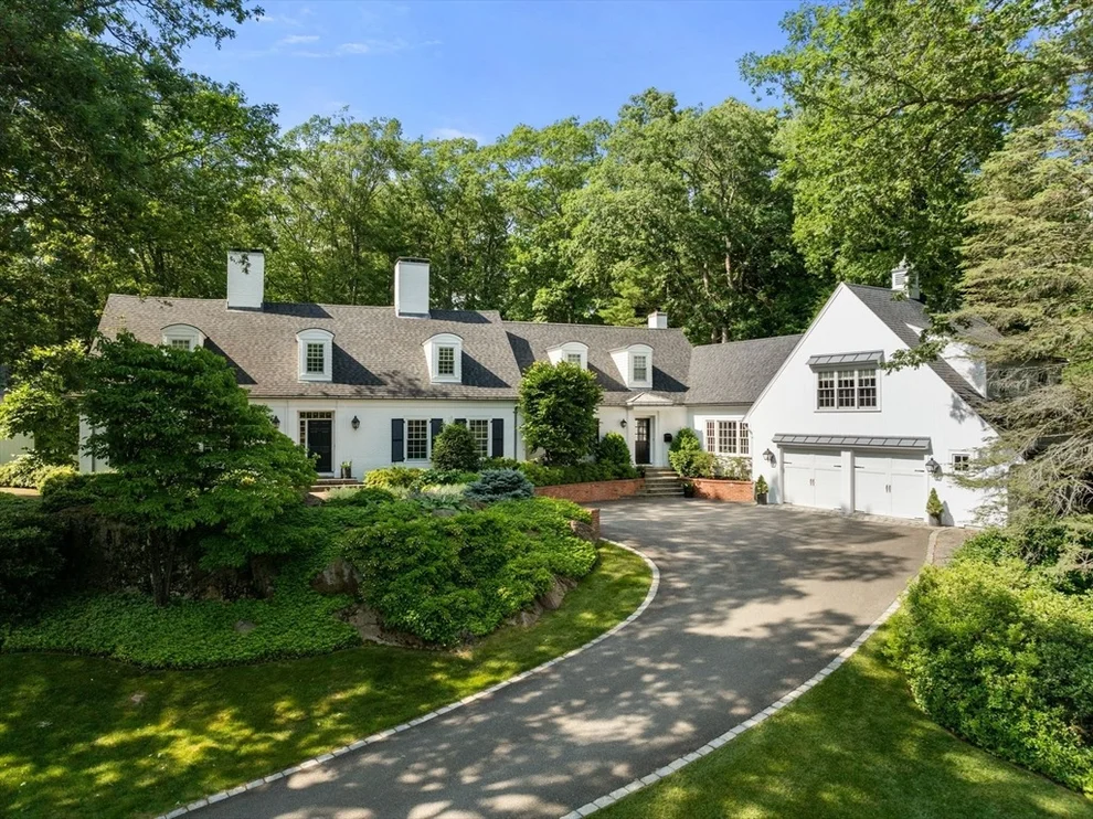 Unit for sale at 26 White Oak Road, Wellesley, MA 02481