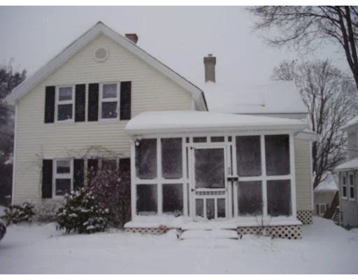 Unit for sale at 33 Elm St, Marlborough, MA 01752