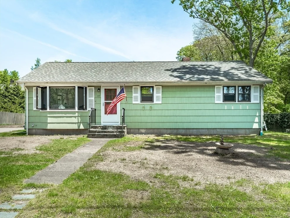 Unit for sale at 37 Evergreen, Fairhaven, MA 02719