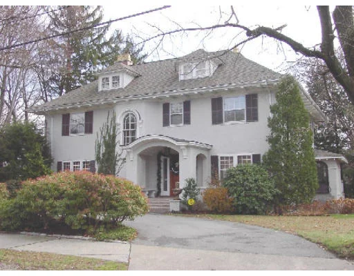 Unit for sale at 40 Everett Avenue, Winchester, MA 01890