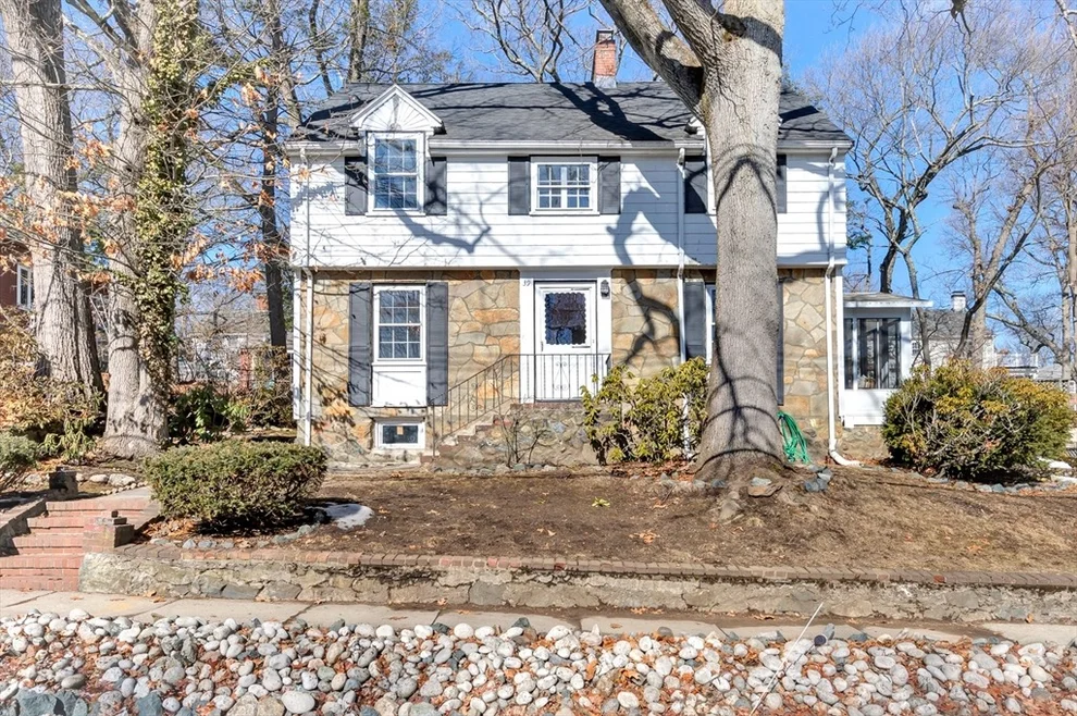 Unit for sale at 39 Pine Ridge Road, Arlington, MA 02476