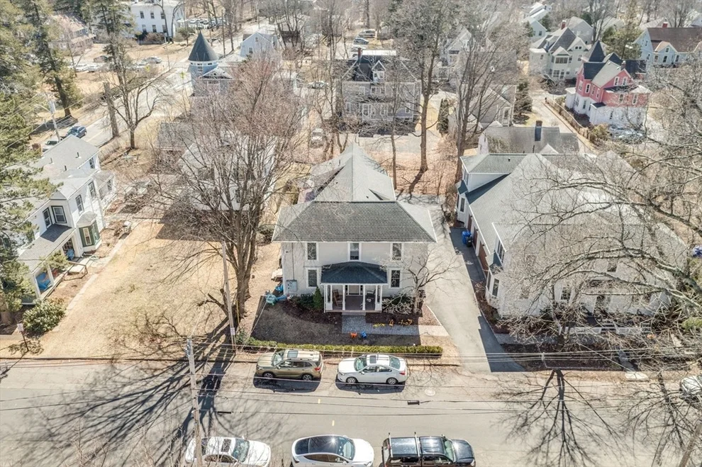 Unit for sale at 51 Phillips Pl, Northampton, MA 01060