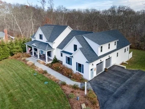 Unit for sale at 10 Fernmarsh Ln, Westport, MA 02790