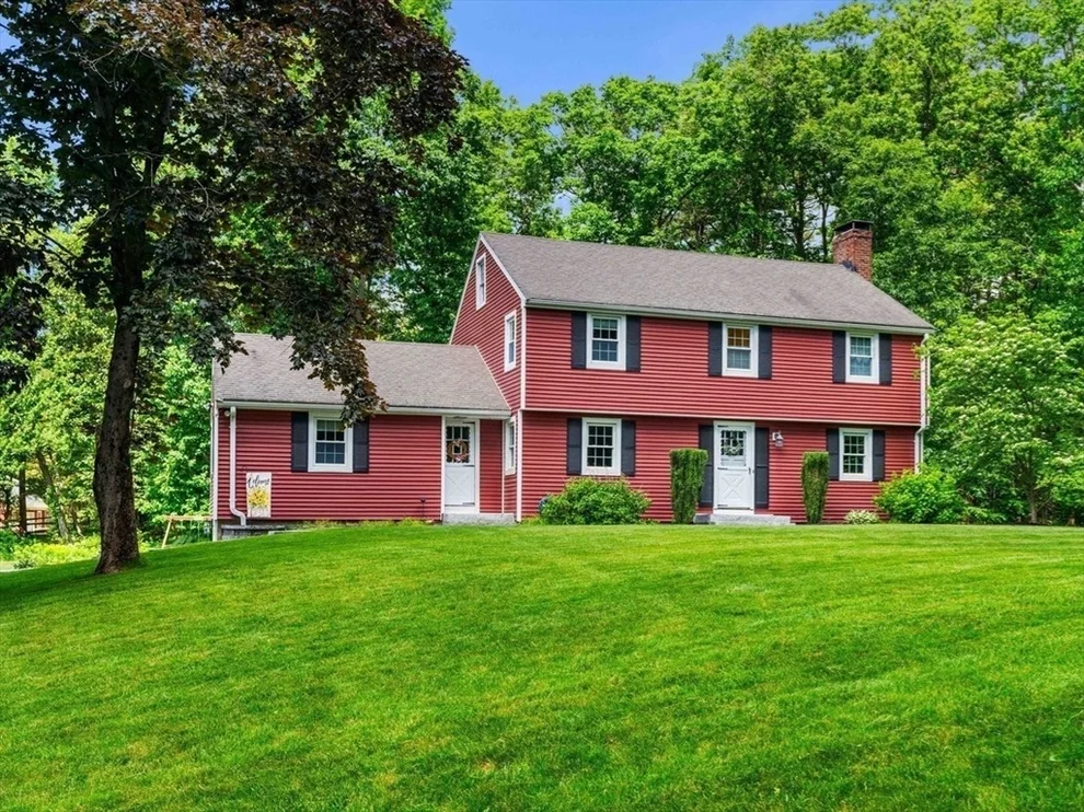 Unit for sale at 3 Wilmor Rd, Topsfield, MA 01983