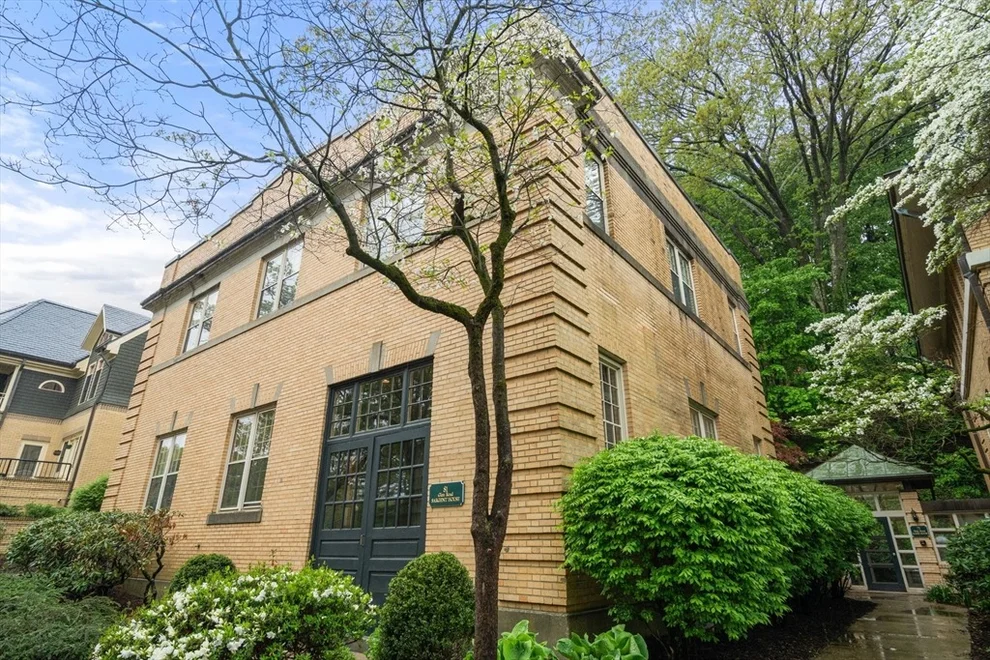 Unit for sale at 81 Glen Rd, Brookline, MA 02445