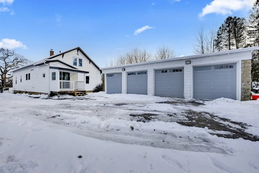 Unit for sale at 112 East St, Fitchburg, MA 01420