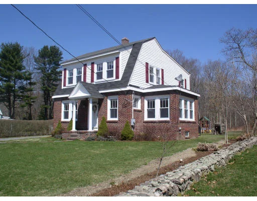 Unit for sale at 288 Pratt St, Mansfield, MA 02048