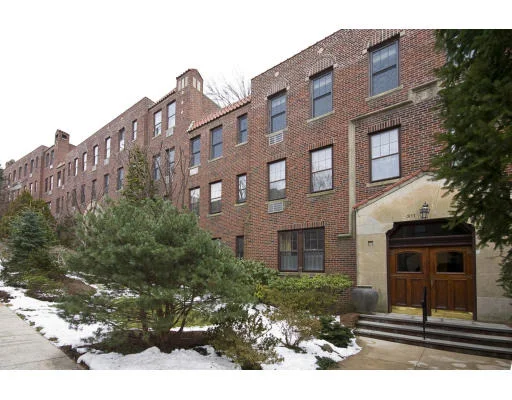 Unit for sale at 311 Tappan St, Brookline, MA 02445