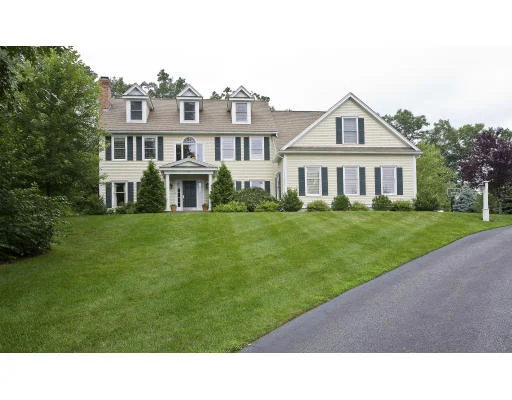 Unit for sale at 7 Harvest Moon Drive, Natick, MA 01760