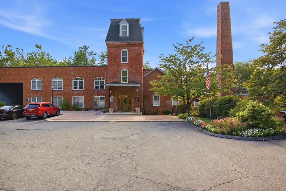 Unit for sale at 362 Granville Road, Westfield, MA 01085