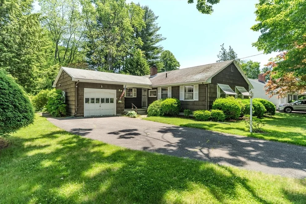 Unit for sale at 89 Lake St, Northampton, MA 01062
