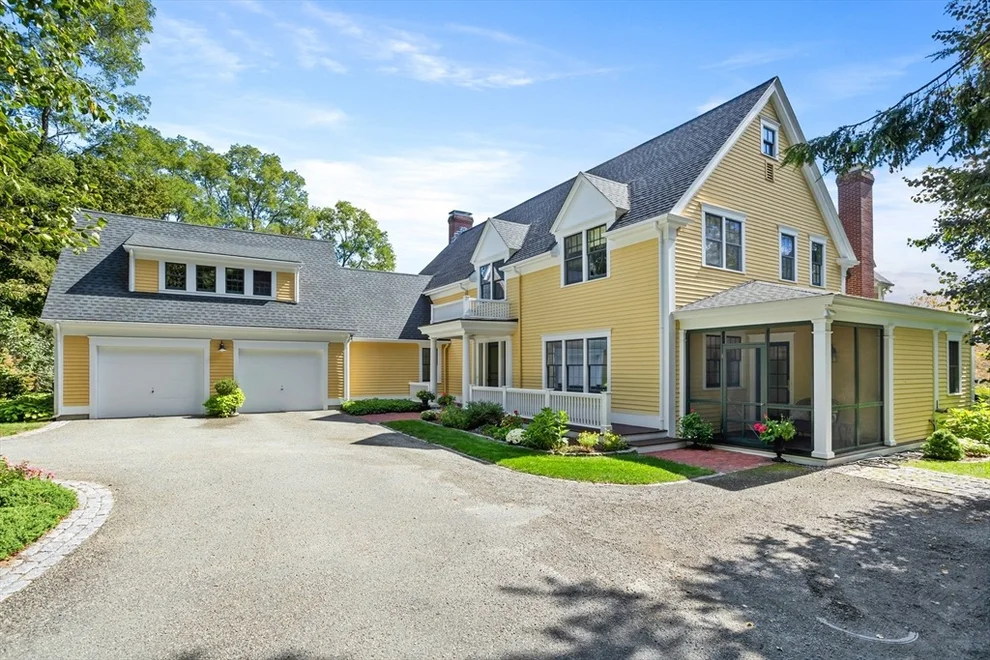 Unit for sale at 612 Lexington, Concord, MA 01742