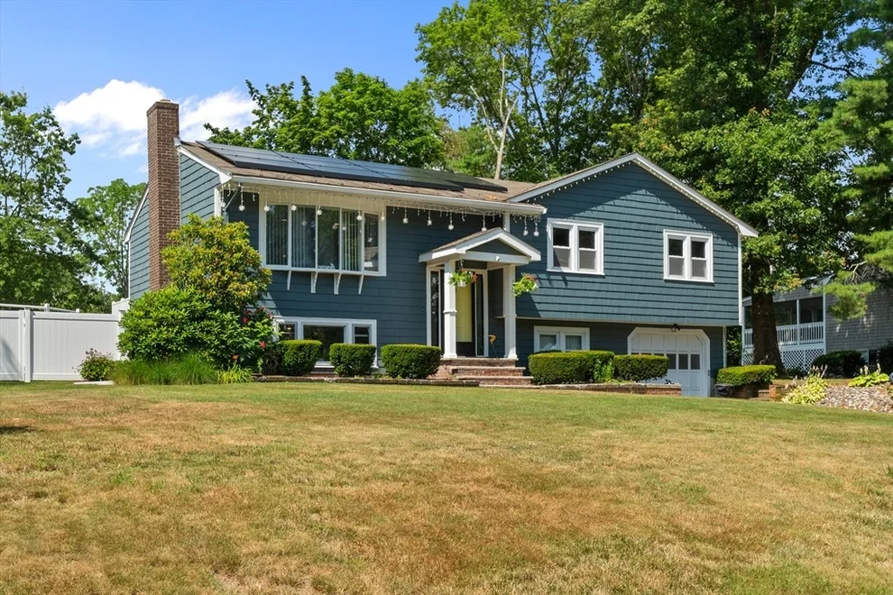 Unit for sale at 23 Maraglia Rd, Stoughton, MA 02072