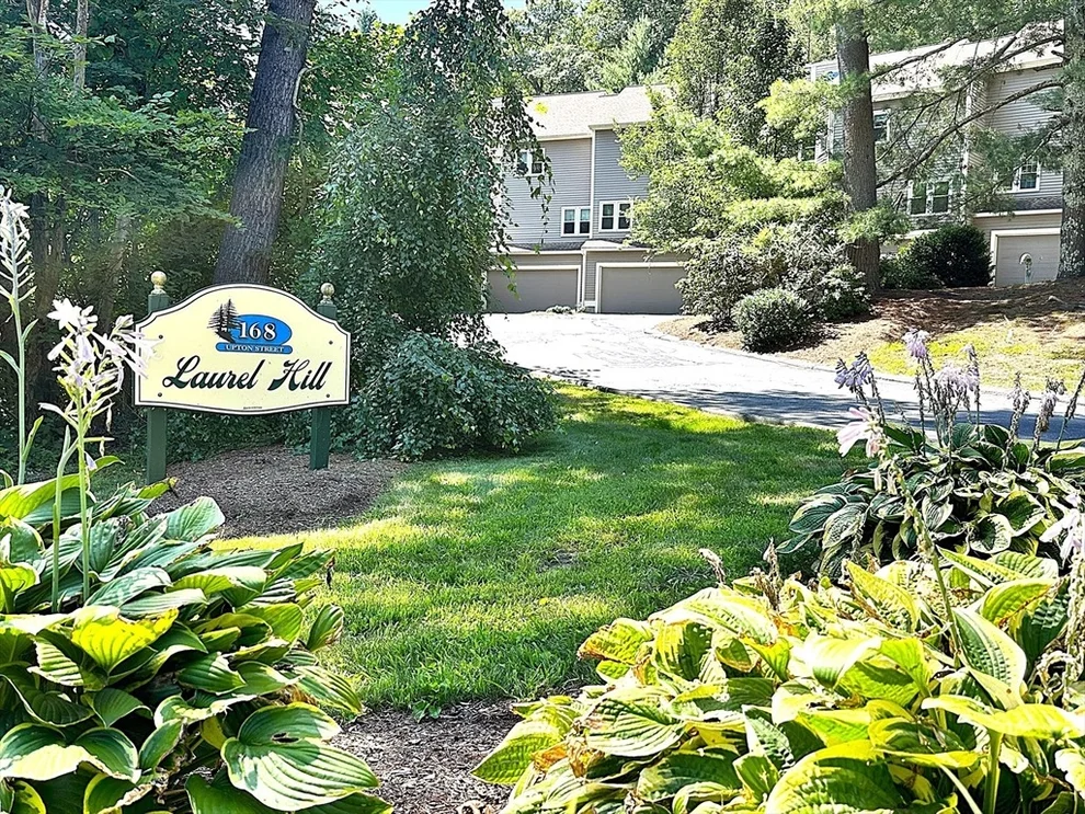 Unit for sale at 168 Upton St, Grafton, MA 01519