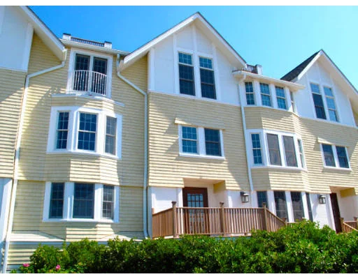 Unit for sale at 90 Glades, Scituate, MA 02066