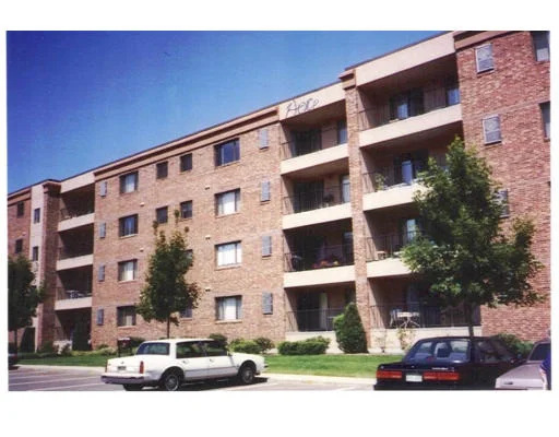 Unit for sale at 12 Ledgewood Way, Peabody, MA 01960
