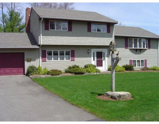 Unit for sale at 28 Hickory Lane, Weymouth, MA 02190