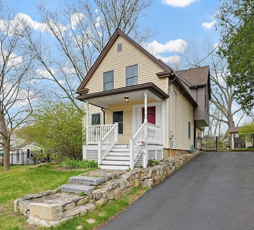 Unit for sale at 24 Cedar St, Hopkinton, MA 01748